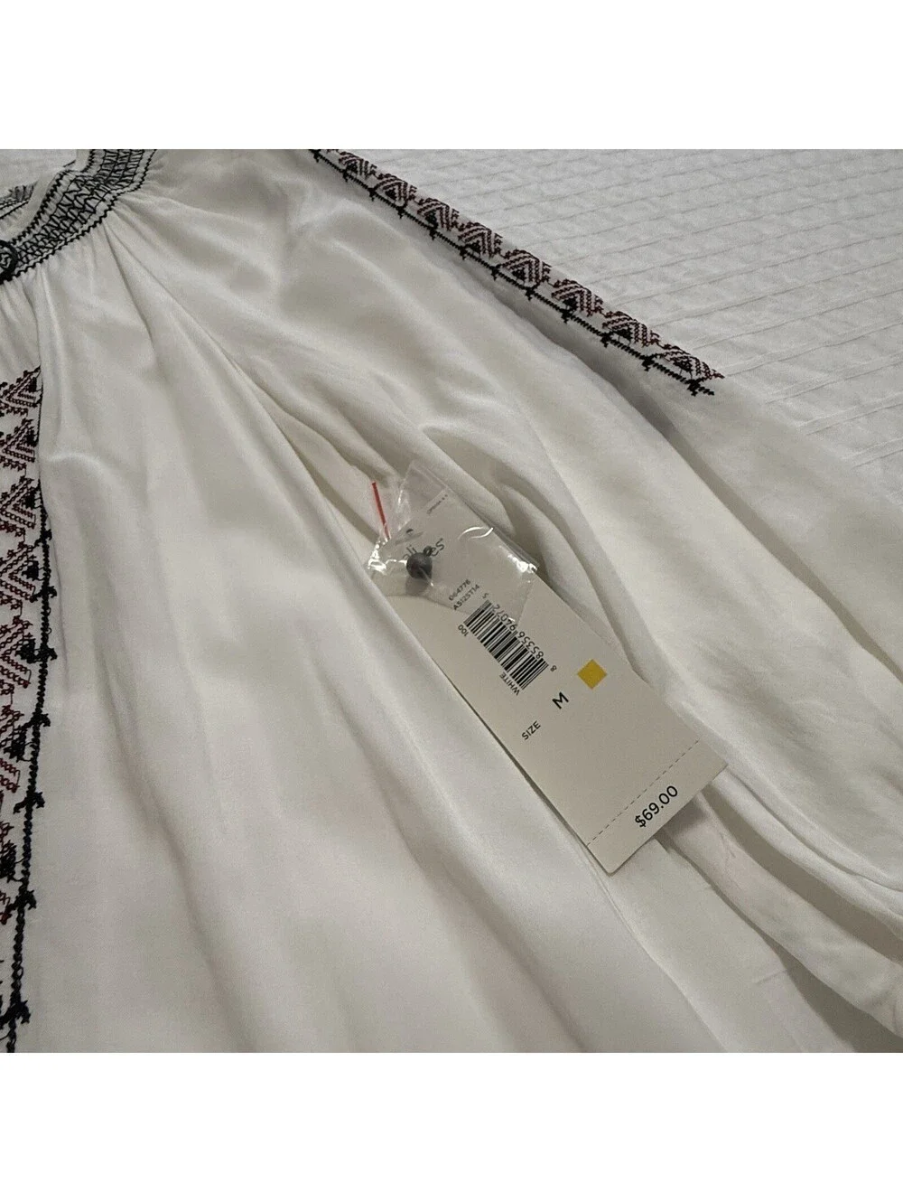 Ali Miles Embroidered Tunic Top Geo Tribal Boho Tassel Tie Neck M Medium NWT